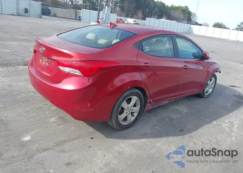 2011 Hyundai Elantra Gls (Ulsan Plant) z USA, uszkodzony, nr VIN KMHDH4AE0BU142495
